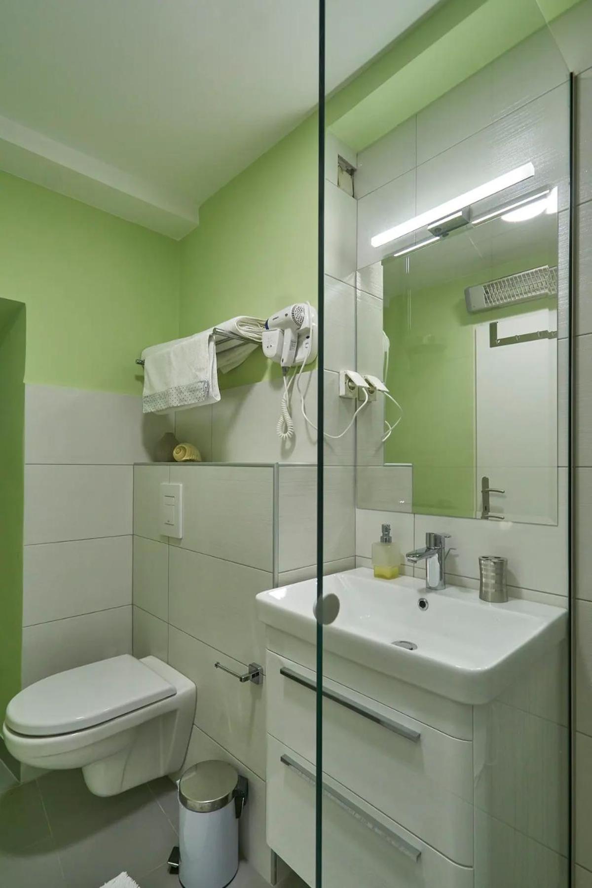 Iza Roka Apartments ドゥブロブニク エクステリア 写真