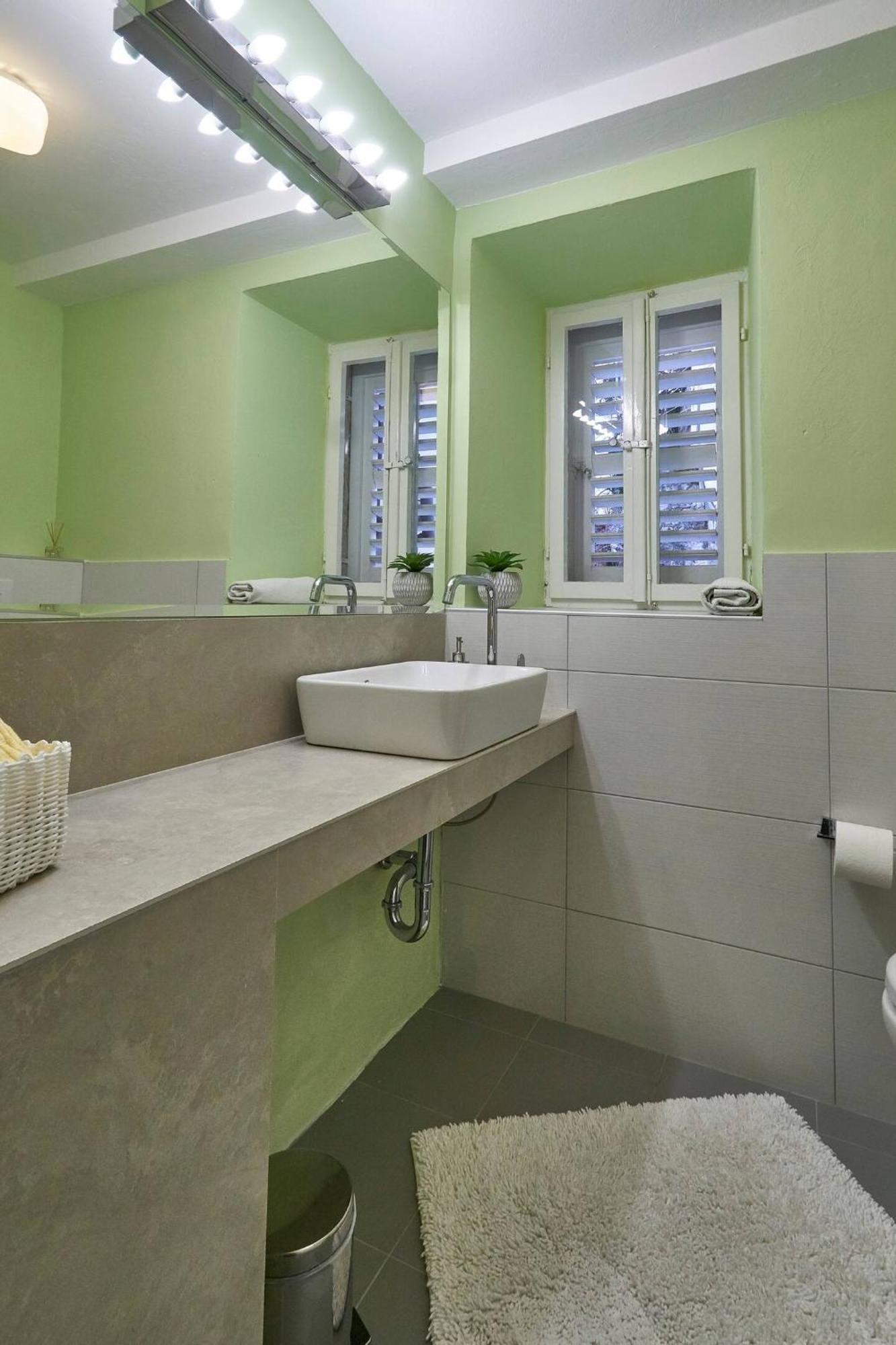Iza Roka Apartments ドゥブロブニク エクステリア 写真
