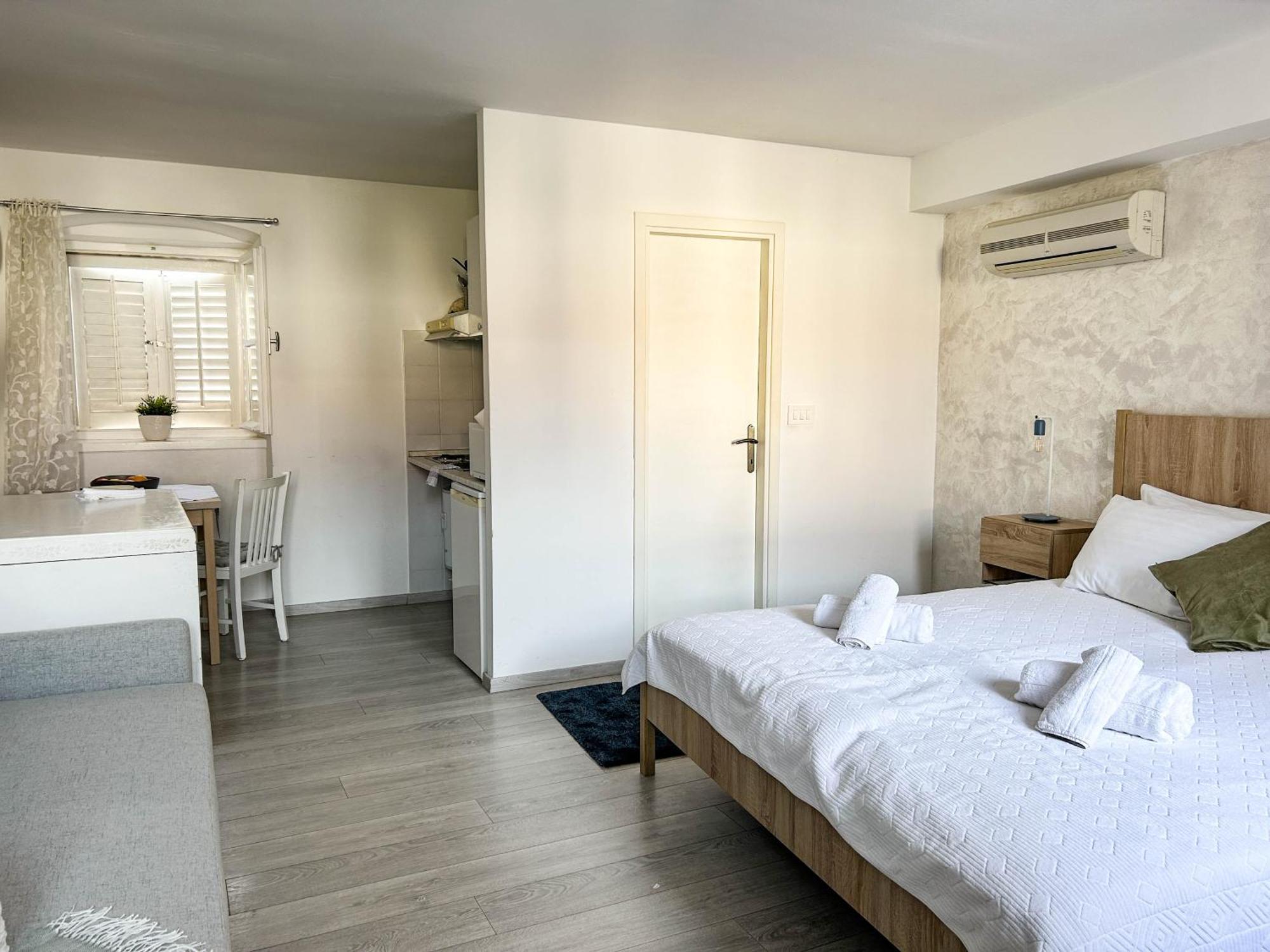 Iza Roka Apartments ドゥブロブニク エクステリア 写真